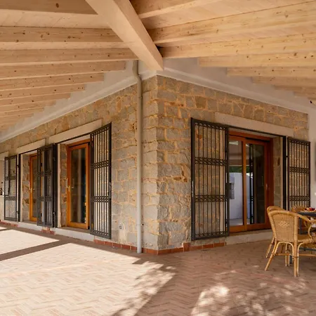 S'olioni By Interhome * Loceri